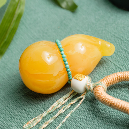 ZenWuxiang Honey Amber Gourd Necklace with Turquoise