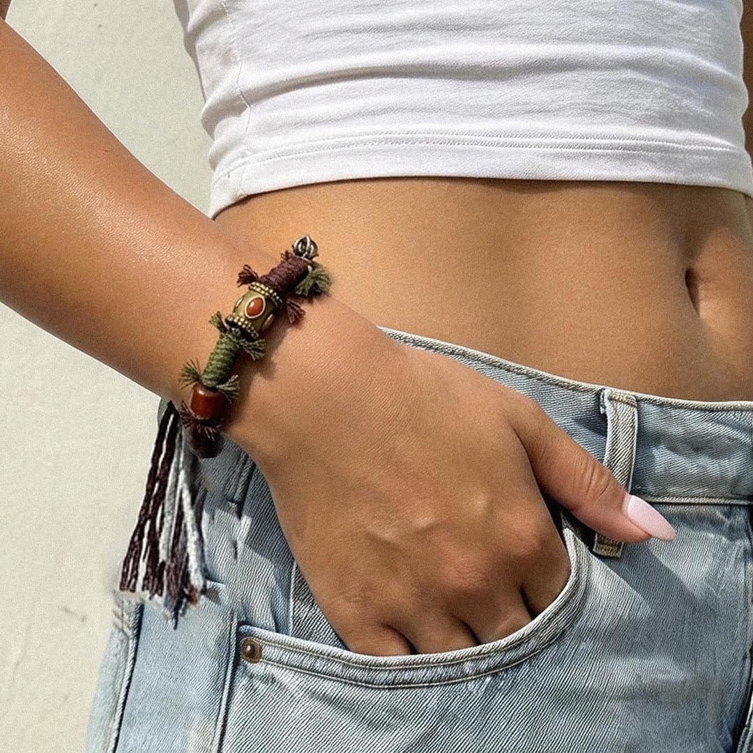 ZenWuxiang Mani Stone Bracelet, Handcrafted Tibetan Boho Charm Bracelet with Natural Beads, Brass Accents & Colorful Knots