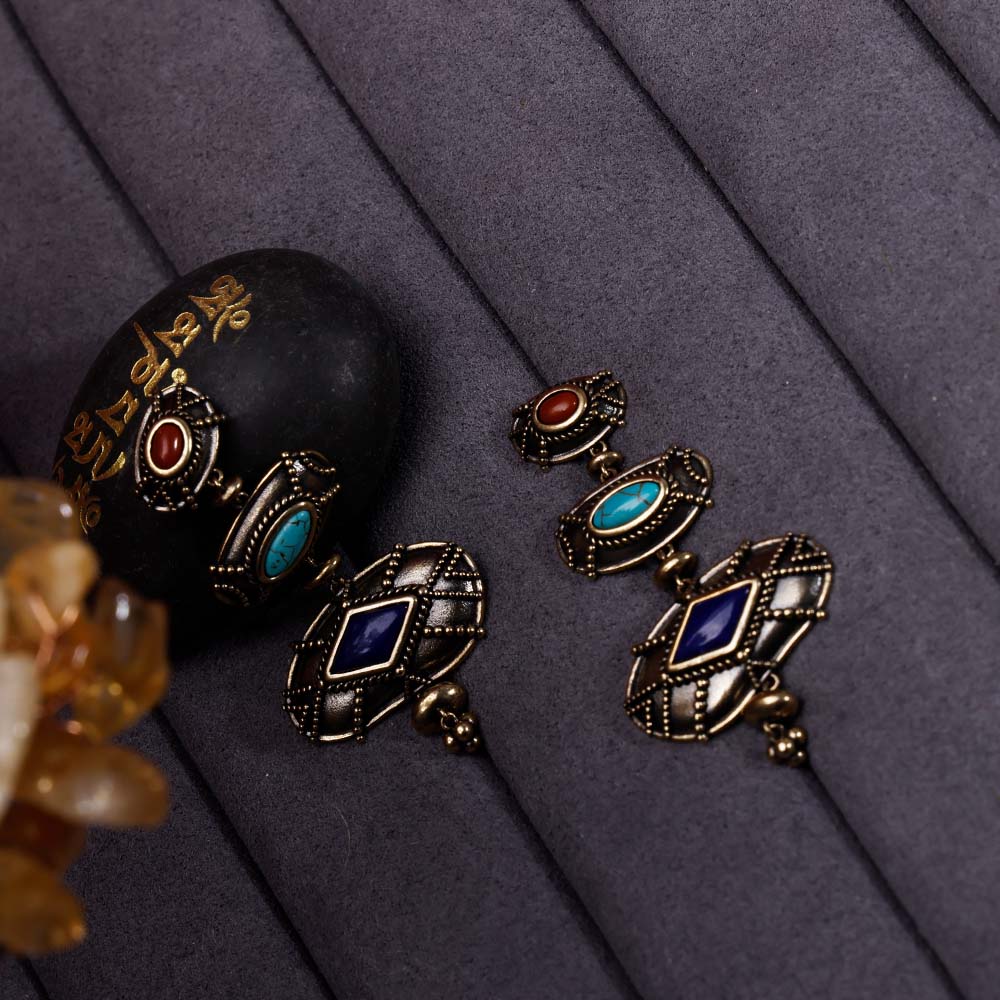 ZenWuxiang Tibetan Mani Stone Long Hoop Earrings for Women, Vintage Brass with Natural Turquoise, Lapis Lazuli & Red Jasper, Ethnic Boho Tibetan Style Jewelry