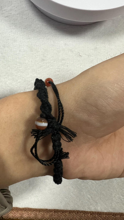 ZenWuxiang Seven-Eye Dzi Bead Bracelet | Handcrafted Tibetan Protection Amulet | Red Agate & Black Onyx