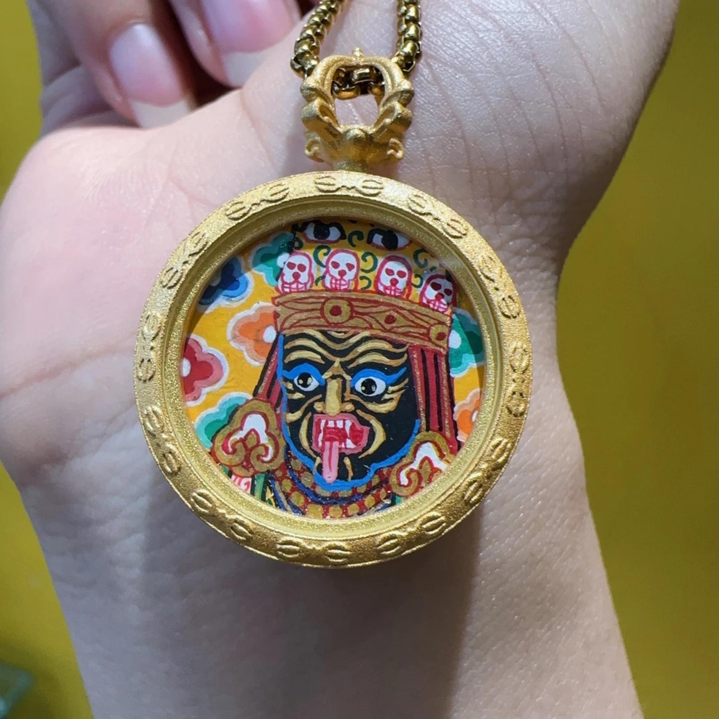 ZenWuxiang Zajia Lhamo Thangka Pendant Necklace | Hand-Painted Tibetan Wealth Protector Amulet | Gold Frame & Chain