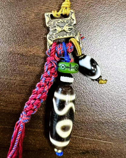 ZenWuxiang Tibetan Dzi Bead Phone Charm | Sacred Agate Treasure Vase Amulet Handmade Tassel Strap