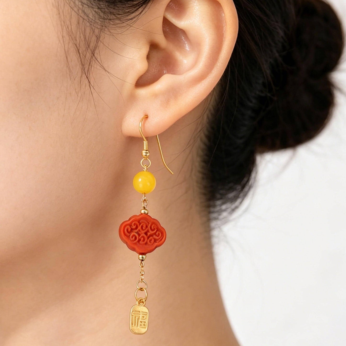 ZenWuxiang Southern Red Agate Auspicious Cloud Earrings | S925 Silver Gold-Plated Fu Charm Dangle Oriental Jewelry